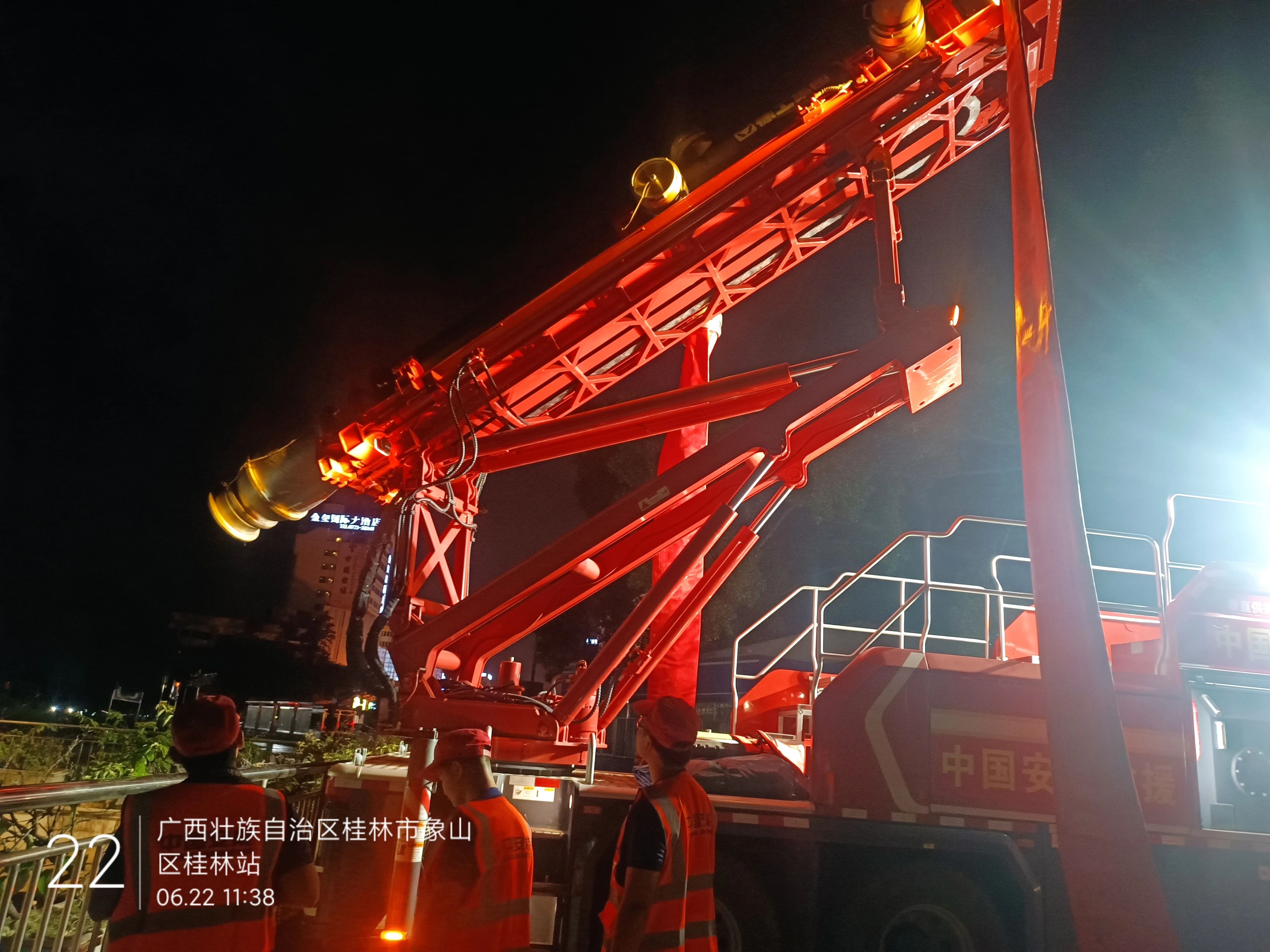 桂林洪水！徐工多臺排澇應(yīng)急裝備全力迎戰(zhàn)!