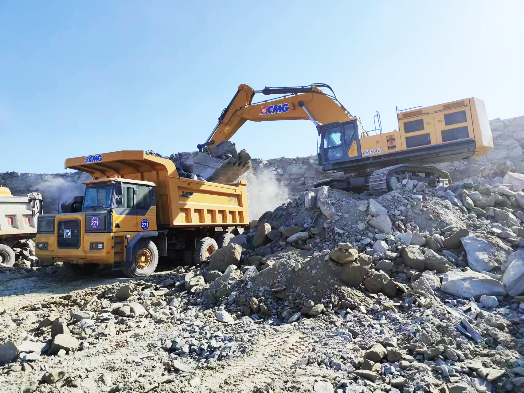 “黃金搭檔”—XE950GA與XDR90完美組合，高效賦能礦山開采